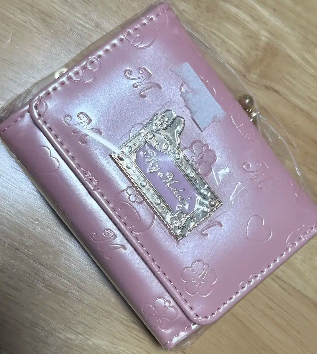 My Melody マイメロディ エナメル モノグラム 財布