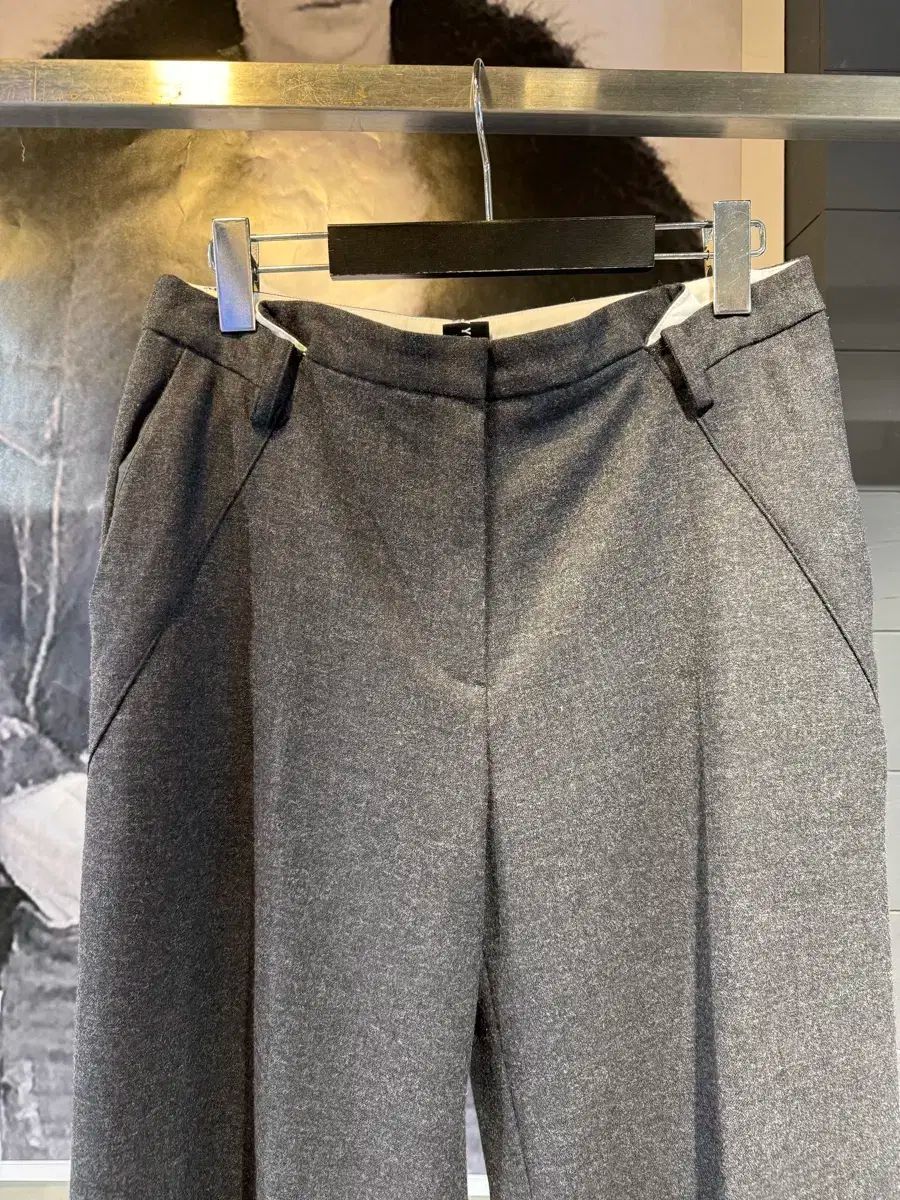 NEW YORK スター 当日発송 ピンタック バイ POINT ストレート 丸のまま ウール ズボン M サイズ DECORATOM_COM_BR