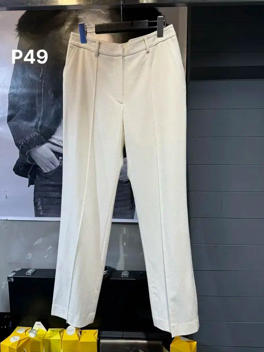 NEW YORK スタイル 当日発送 セミ ストレート ウール ワイドパンツ M サイズ The First