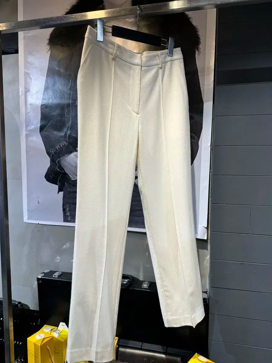 ウール ワイドパンツ