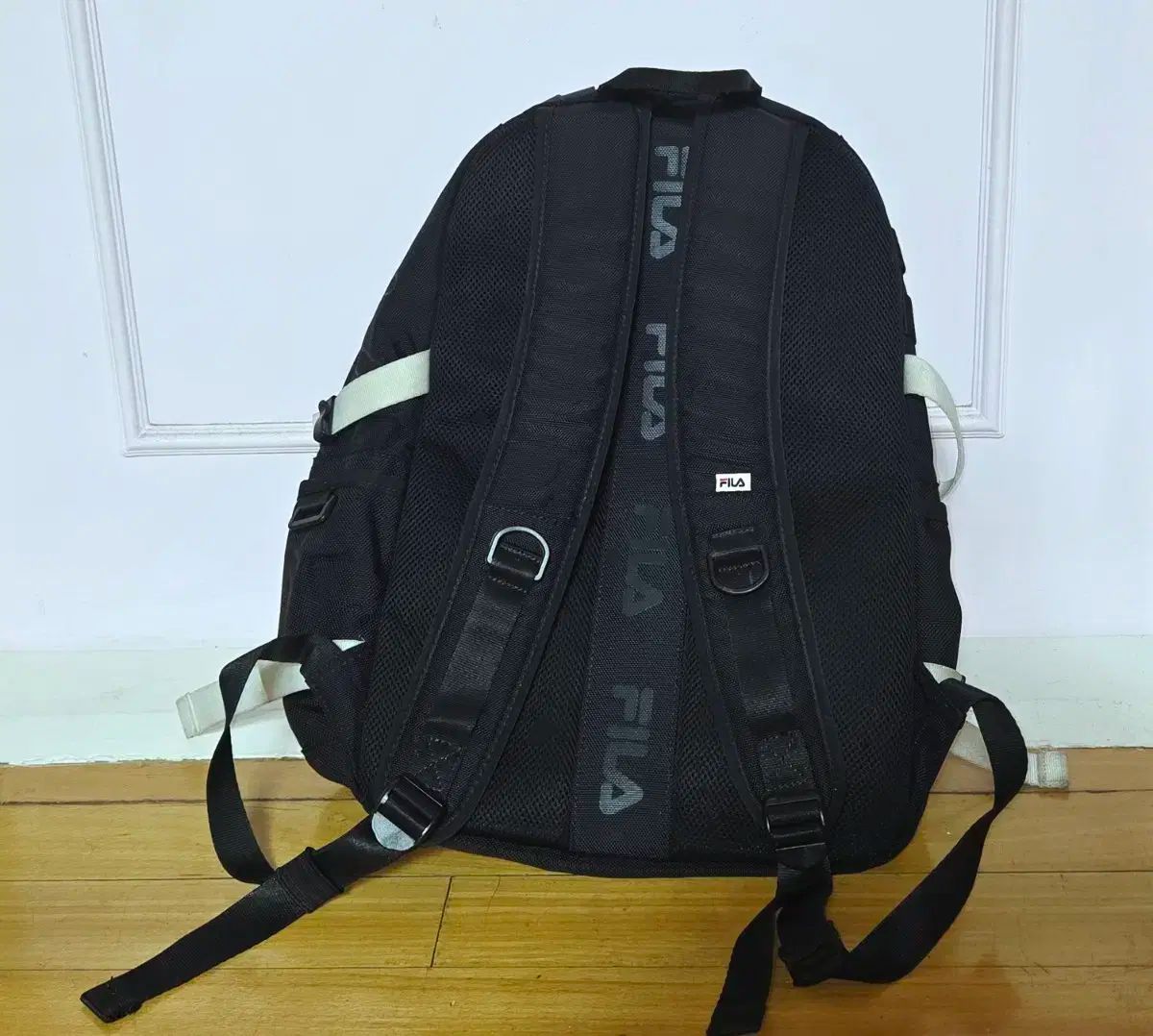 FILA フィラ ユニセックス リング バックパック ブラック