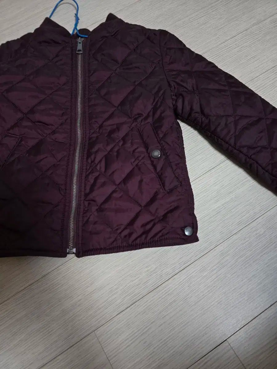  バーバリー キルティング ユア 男の子 ダウンジャケット その他 ジャケット ブルゾン