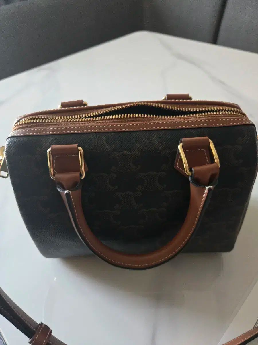 Celine セリーヌ ボストン ミニ クロスバック