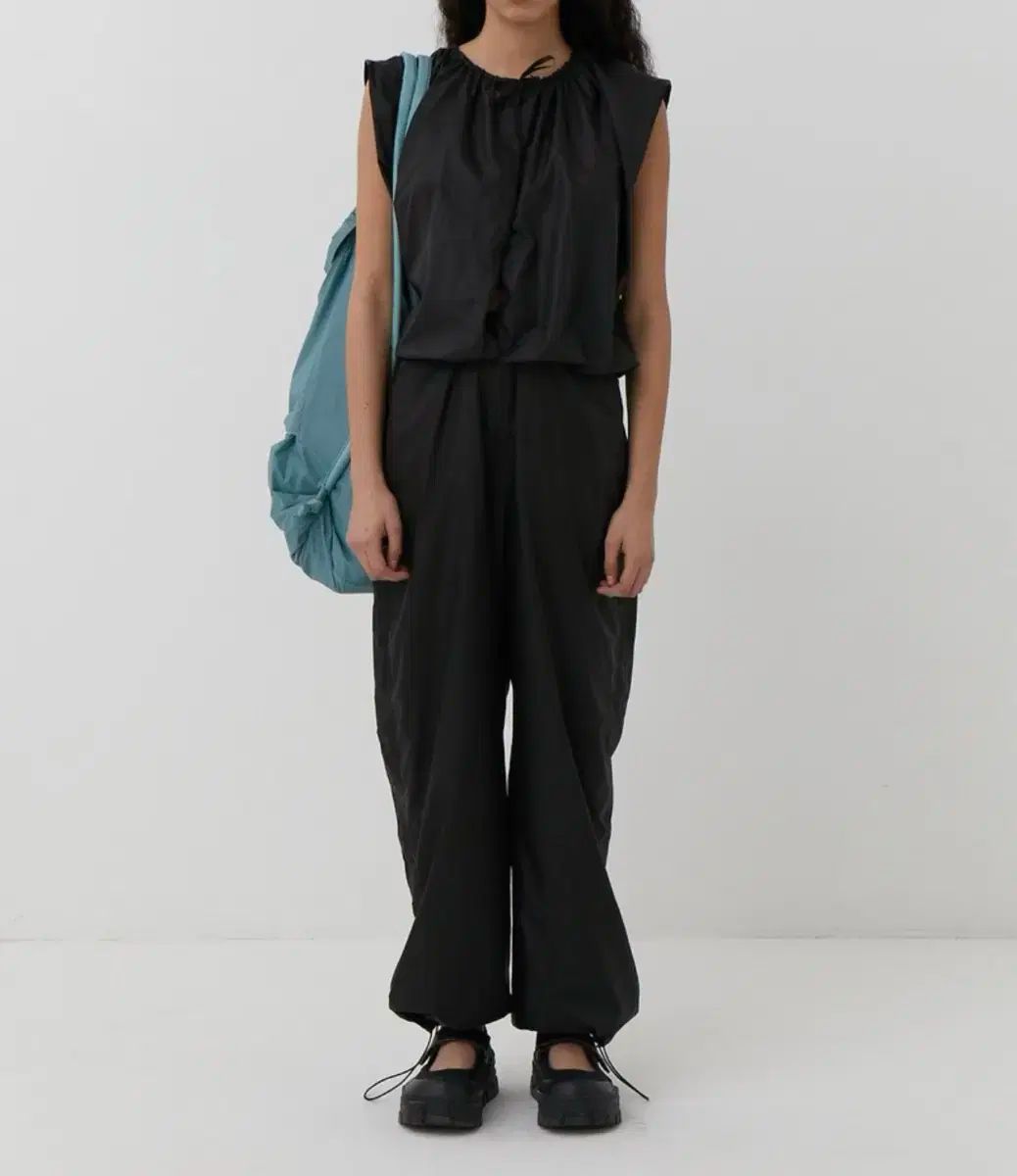 アモーメント シャーリング パンツ