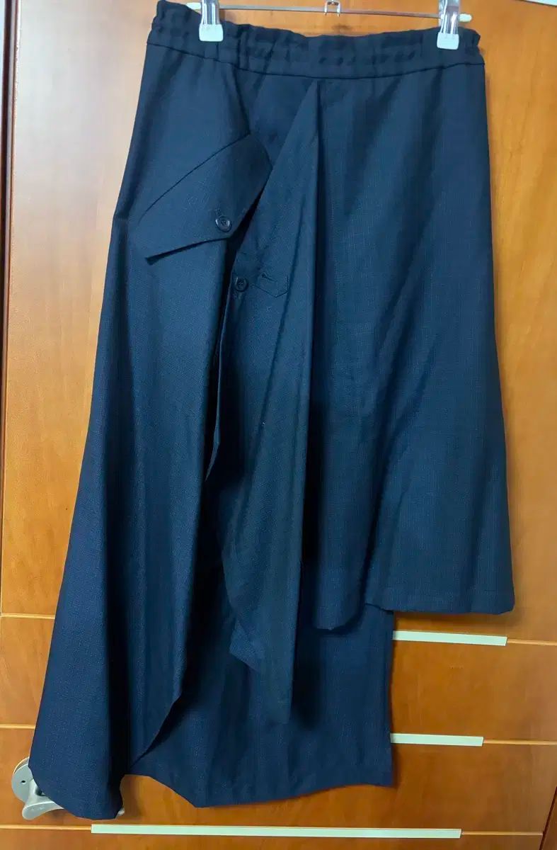 THE ILMA アシンメトリー スカート