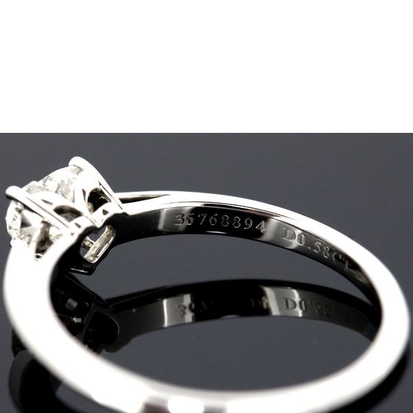 ティファニー ハートシェイプブリリアントカット