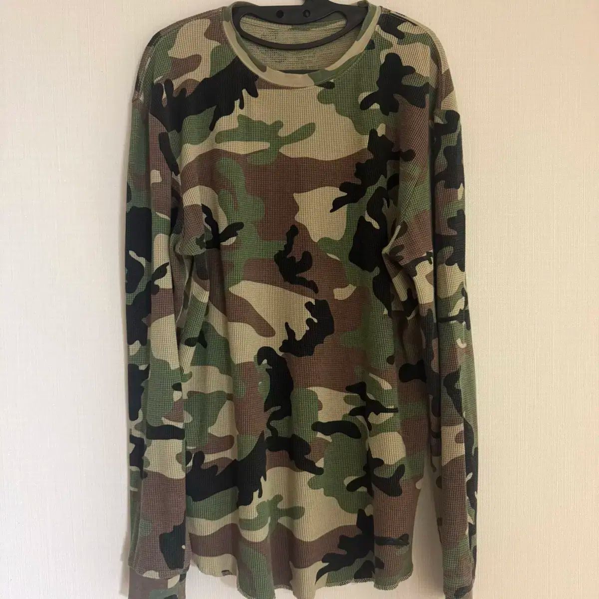 コルテーズ Guerrilla あんさんぶるスターズ ロングスリーブ Tシャツ