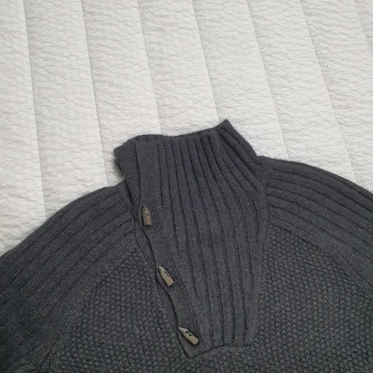 100％品質保証！ メンズ100 ARMANI EXCHANGE アルマーニ エクスチェンジ タートルネック ニット スニーカ