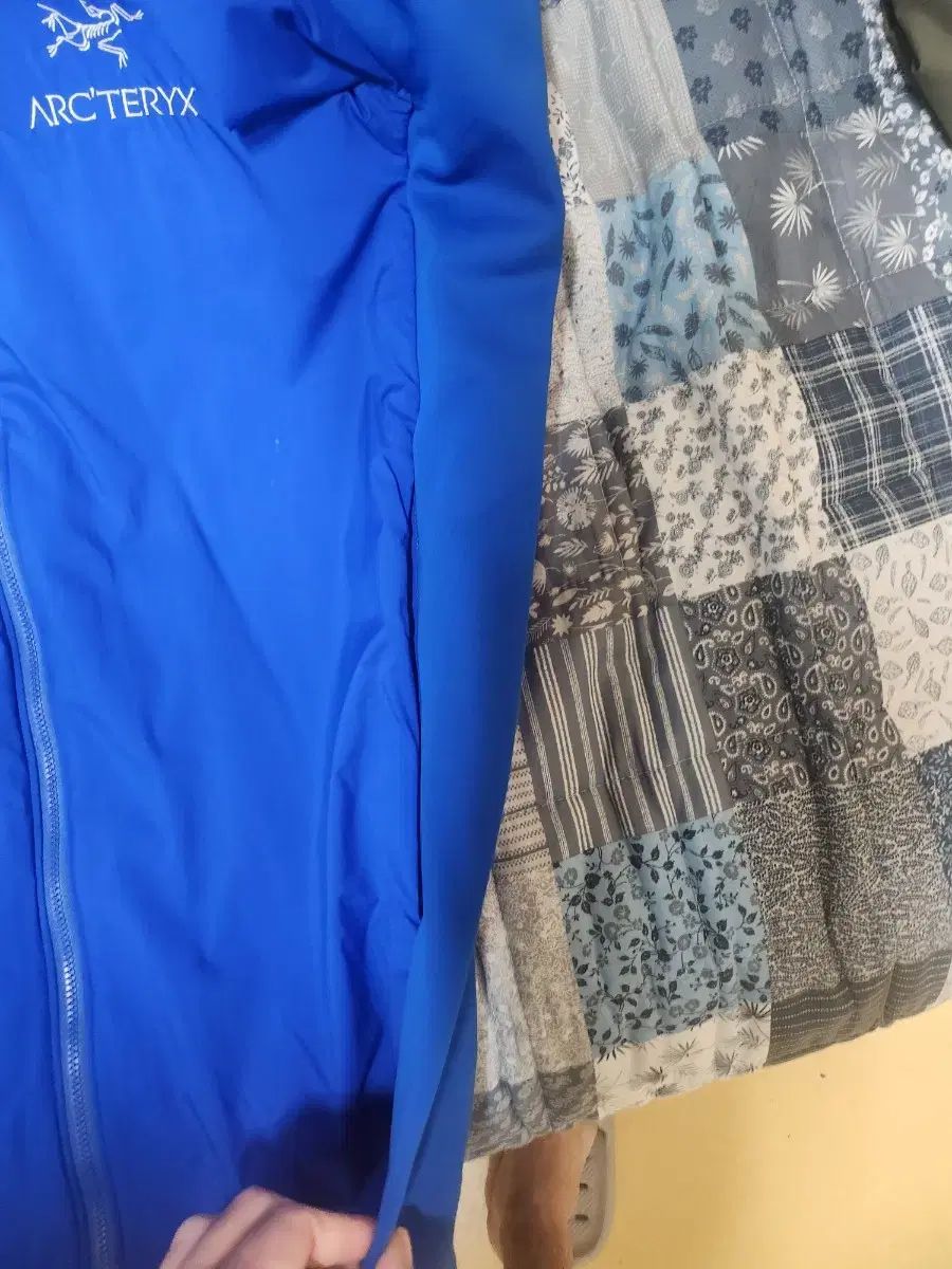 ARC TERYX アークテリクス Atom lt アトム Lサイズ Fluidity