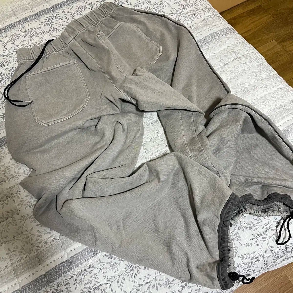 4 ポリテルー X 1011 ファティーグ スウェットパンツ Dirty Gray