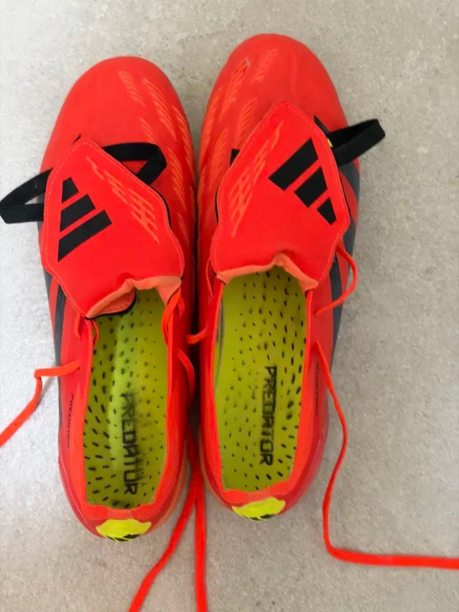 アディダス プレデター エリート サッカーシューズ