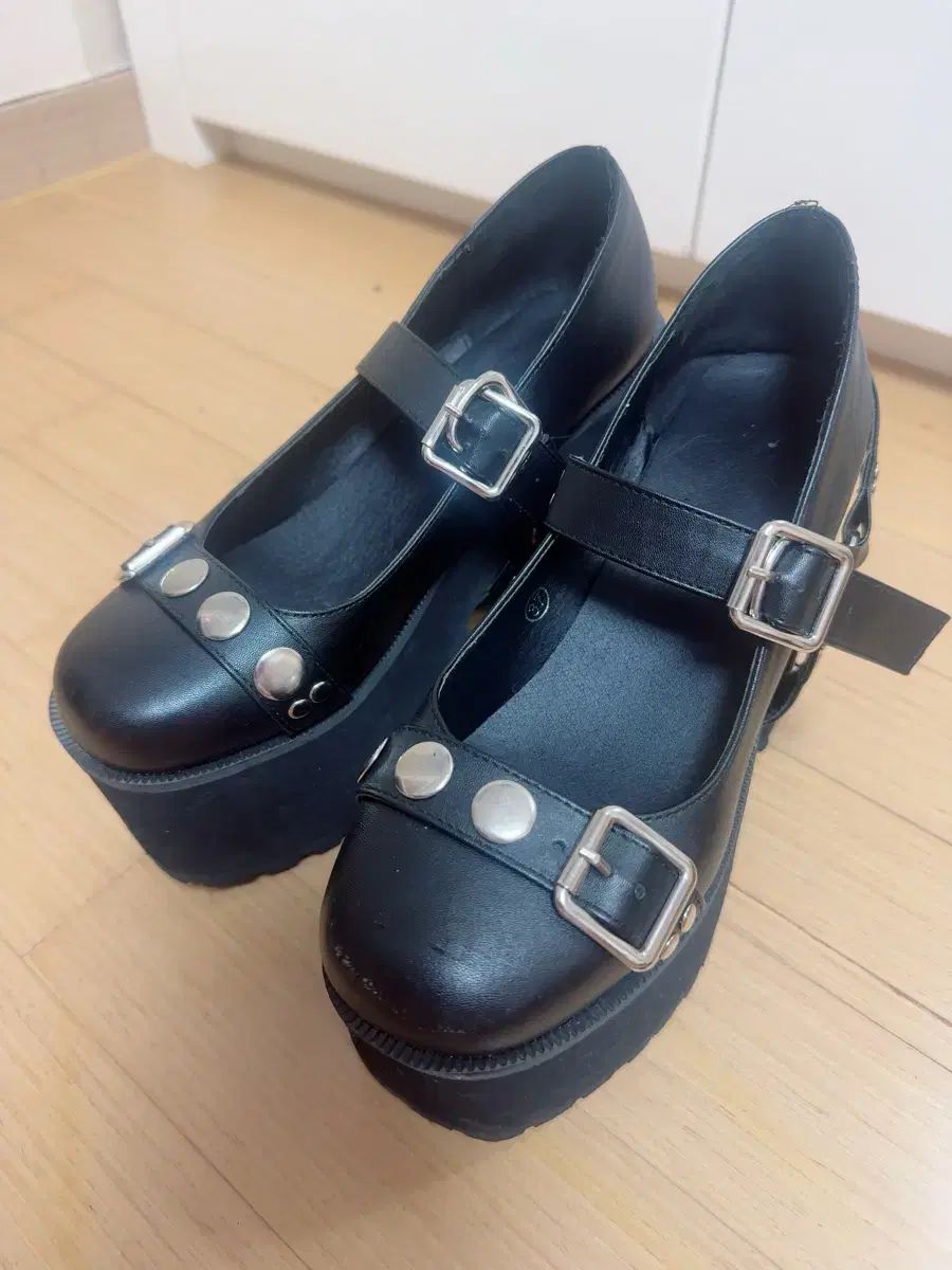  BUBBLES tokyo バブルス チェーン 厚底 靴 地雷系 量産型 スニーカー 靴