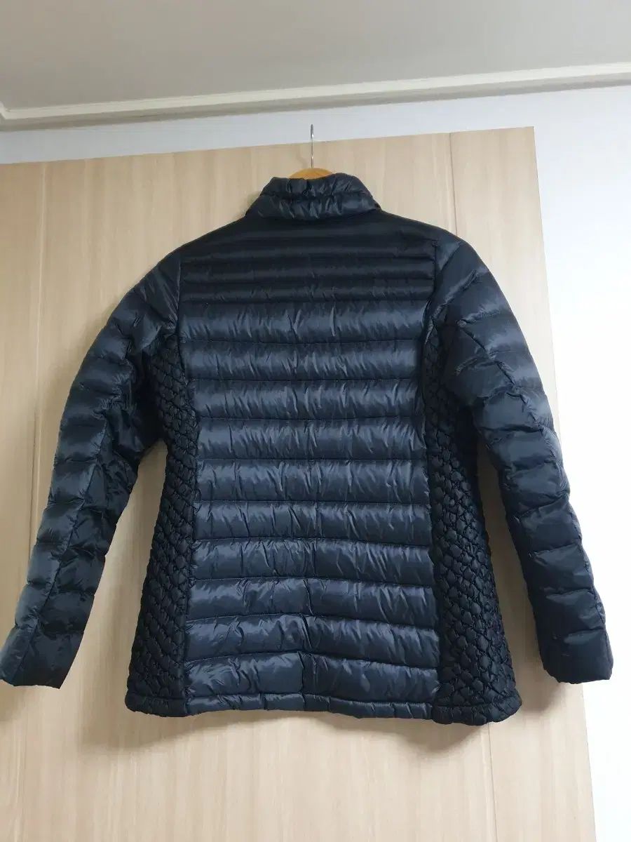 BLACK YAK ブラックヤク 軽量ダウン GULLKHAN_COM