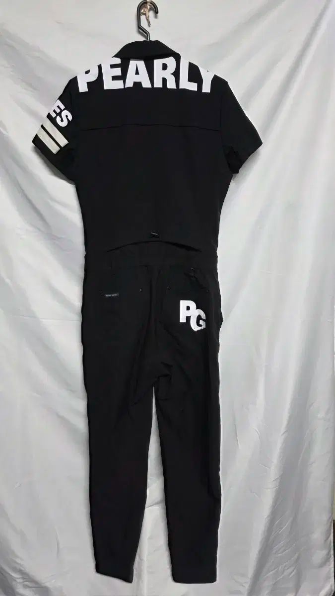 174 PEARLY GATES ゴルフ レディース ブラック オールインワン
