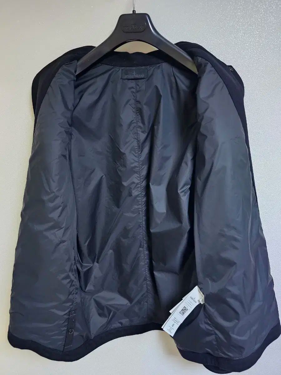 ストーンアイランド ゴーストピース