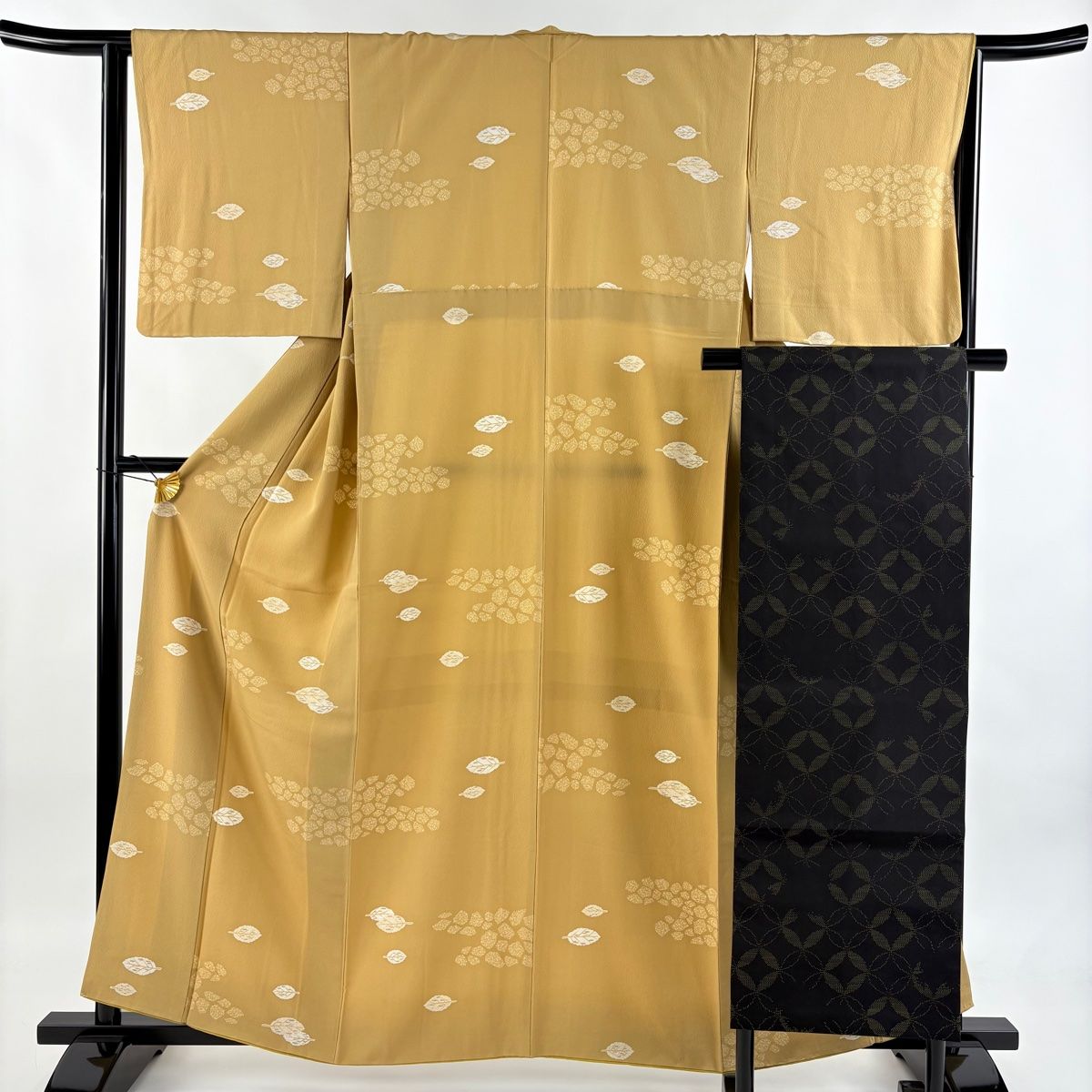 小紋 身丈160cm 裄丈64cm M 袷 名古屋帯セット 葉 霞 ベージュ 正絹 秀品