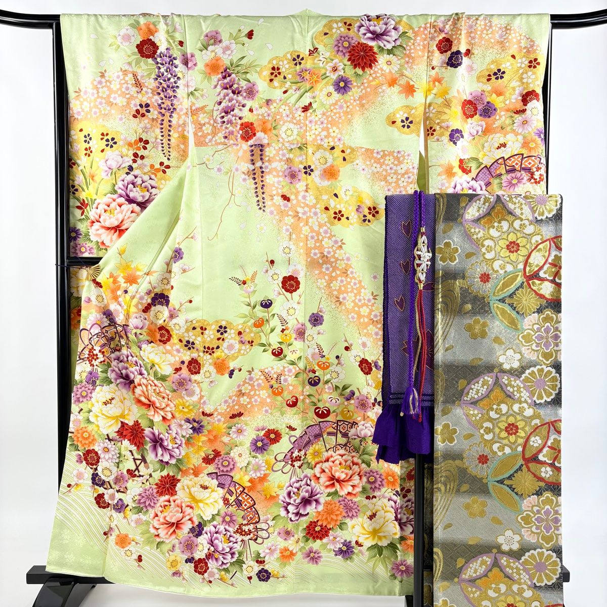 美品 振袖フルセット 牡丹 身丈160 刺繍衿付 ブルー 花畑 手描 草花 正絹 振袖 身丈162cm 裄丈68.5cm L 袷 落款 草花 金通し ぼかし 青 正絹