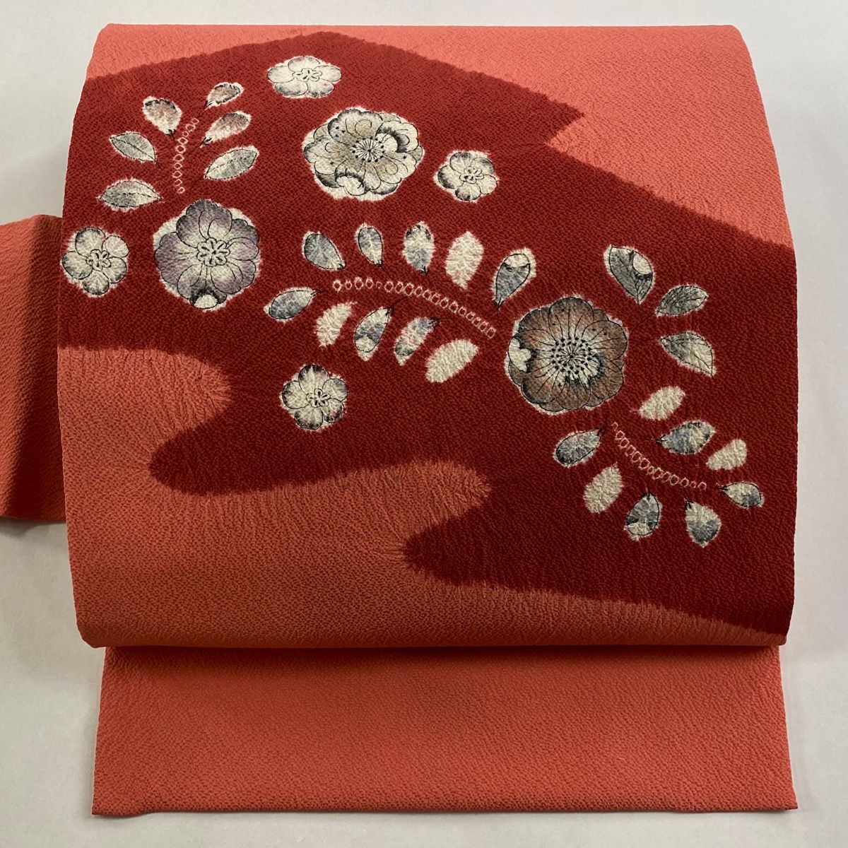 名古屋帯 秀品 草花 霞 染め分け 絞り ピンク 正絹