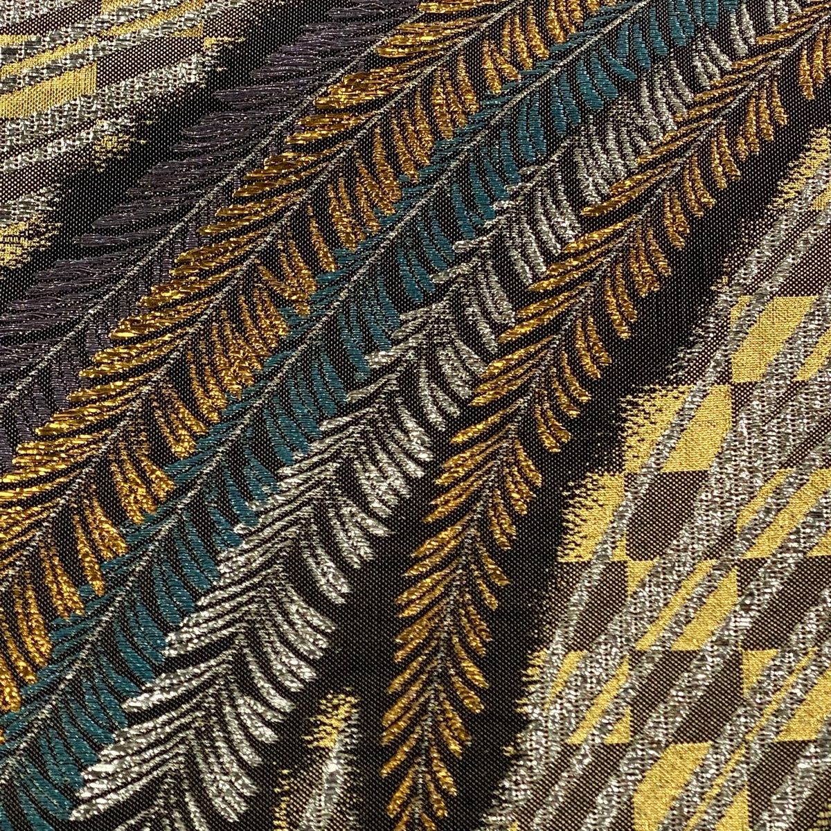 袋帯 秀品 市松 葉柄 箔 金糸 金色 六通 正絹