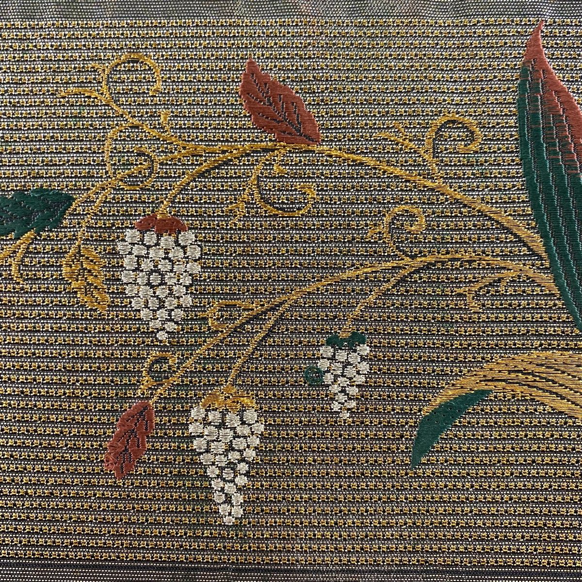 袋帯 秀品 草野一騎 落款 花唐草 葉と実 箔 灰緑 六通 正絹