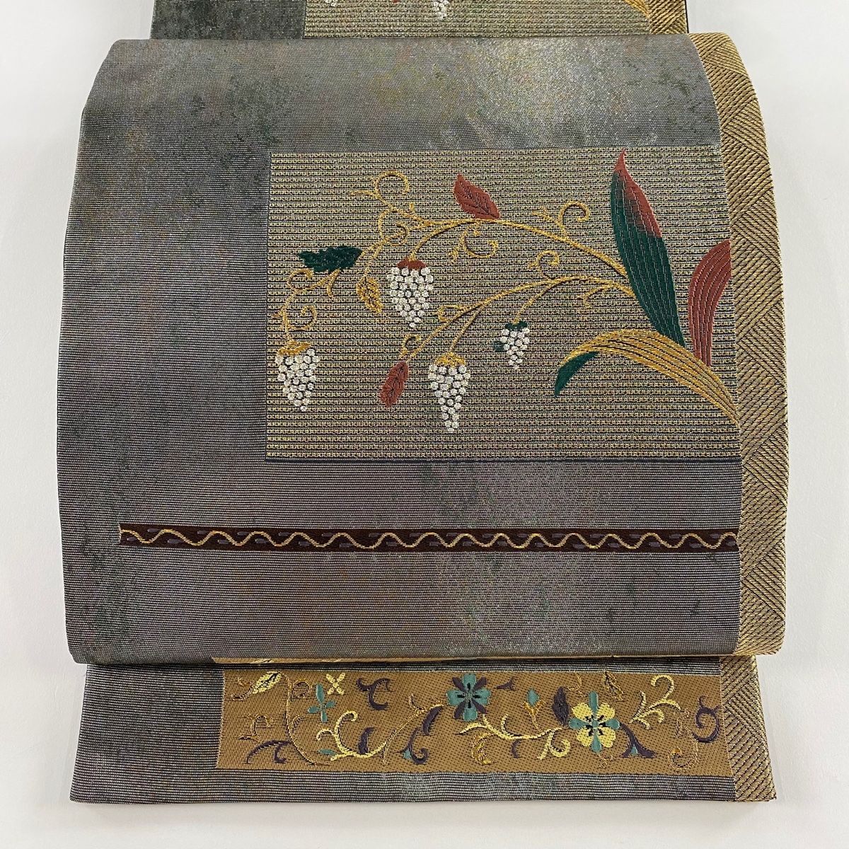 袋帯 秀品 草野一騎 落款 花唐草 葉と実 箔 灰緑 六通 正絹