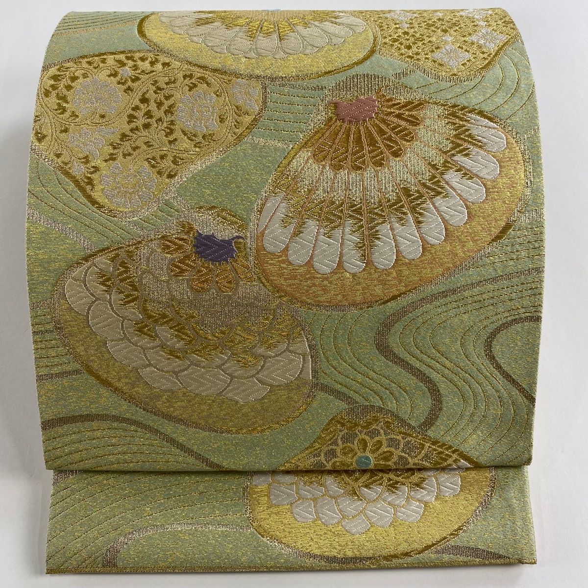 袋帯 秀品 関西仕立て 貝合わせ 草花 金糸 箔 薄緑 六通 正絹