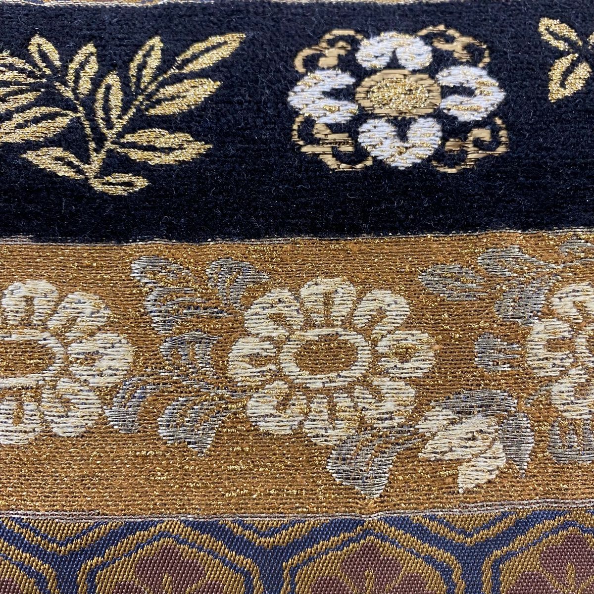 袋帯 草花 亀甲 金糸 箔 黄土色 六通 正絹