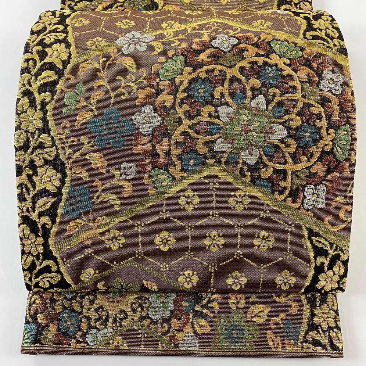 袋帯 落款 関西仕立て 華文 亀甲 金糸 焦茶色 六通 正絹