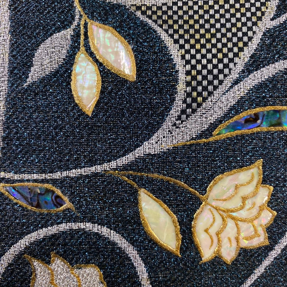 袋帯 花唐草 市松 螺鈿 箔 青緑 お太鼓柄 正絹