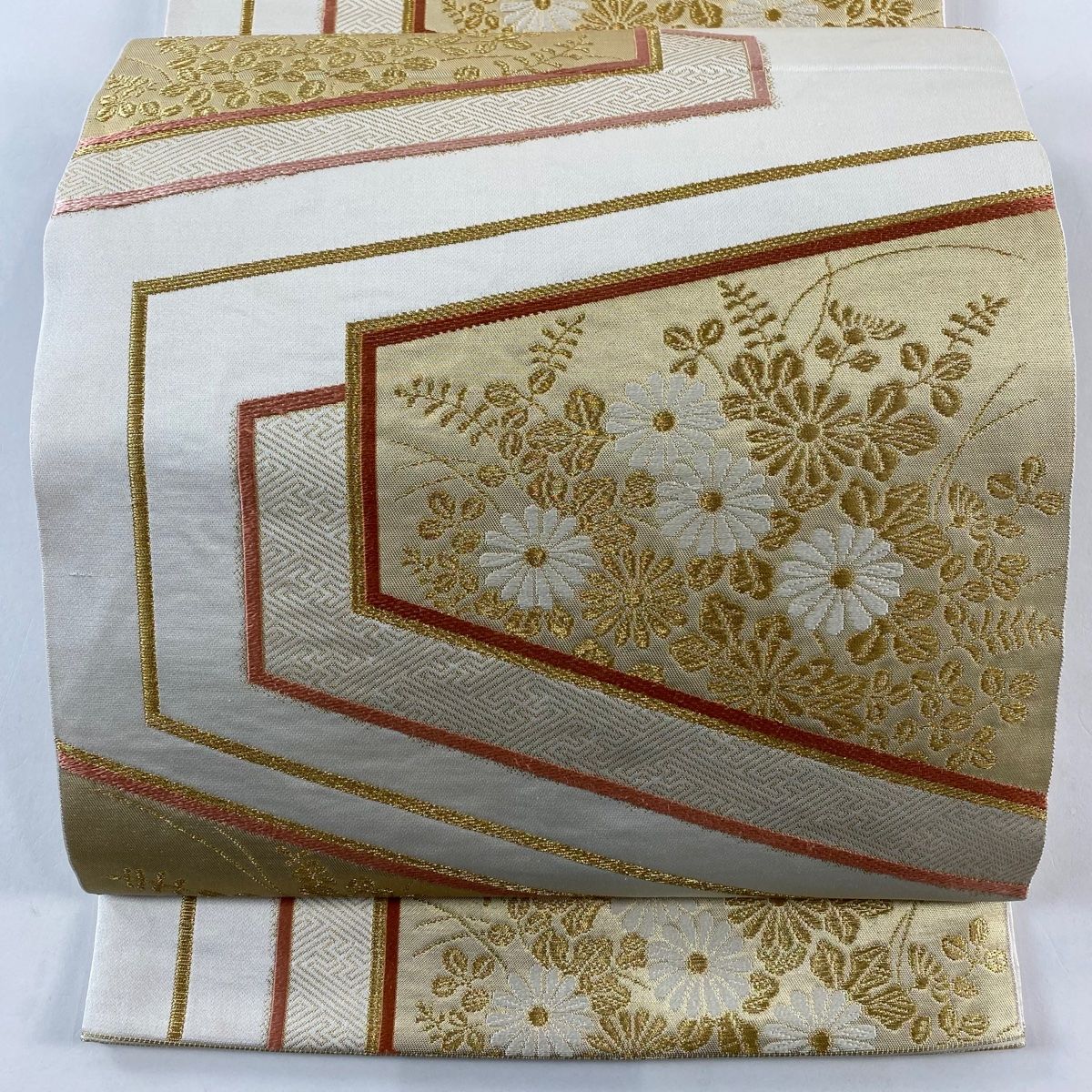 袋帯 渡文 落款 関西仕立て 菊 紗綾形 金糸 箔 クリーム 全通 正絹