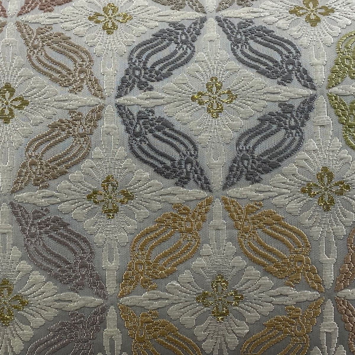 袋帯 有職唐織 七宝花菱文 金糸 灰色 六通 正絹