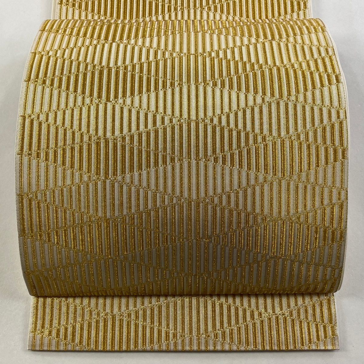袋帯 川島織物 落款 縞 幾何学模様 金糸 箔 金色 六通 正絹