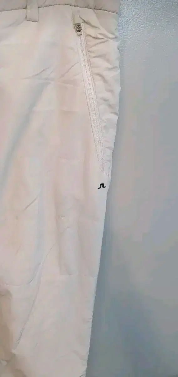 ダウンゴルフ冬ズボン