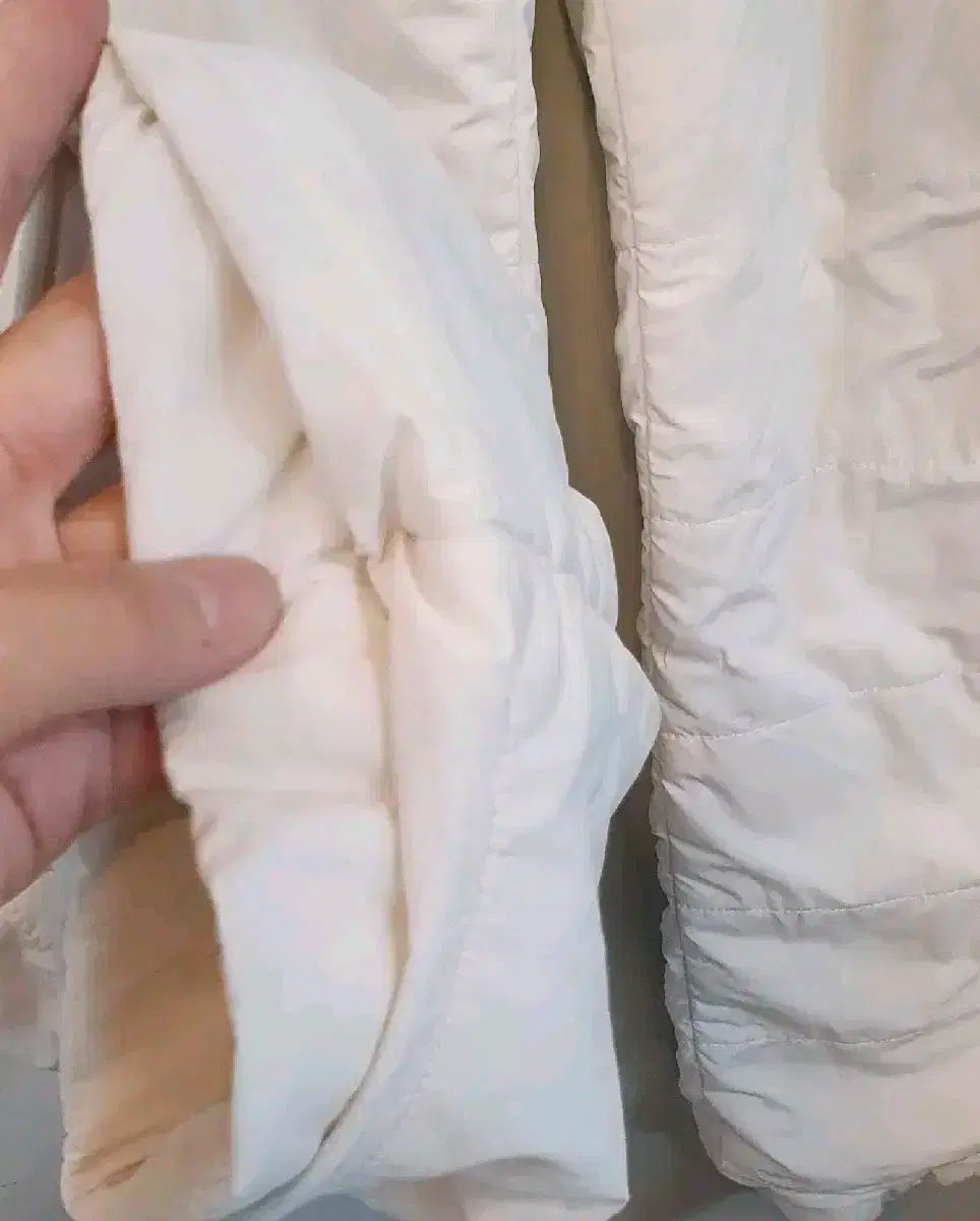 J.LINDEBERG J.リンドバーグ ダウンゴルフ冬ズボン 32 洗濯済み状態