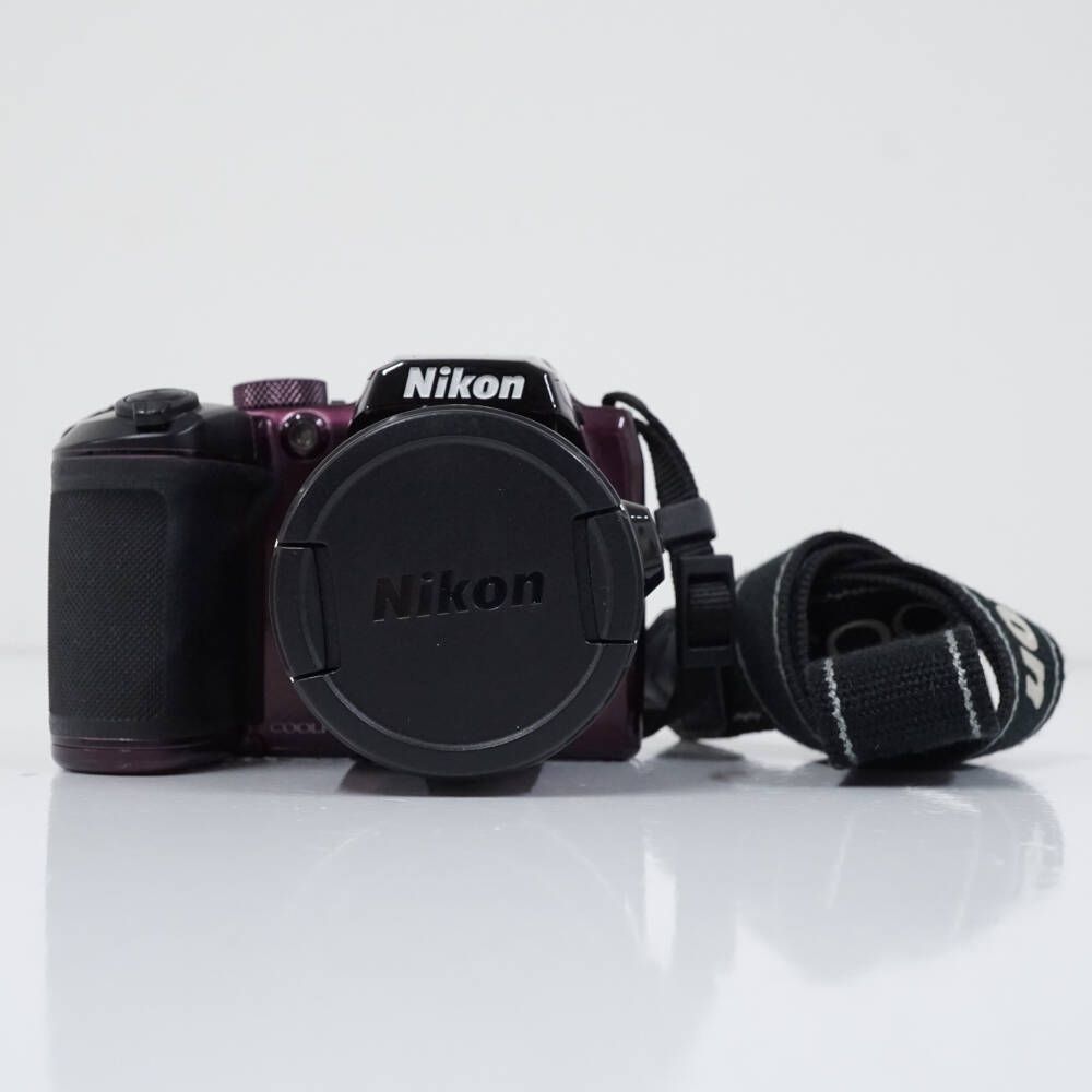 Nikon COOLPIX 最高 B500 USED品 デジタルカメラ 本体のみ 乾電池仕様