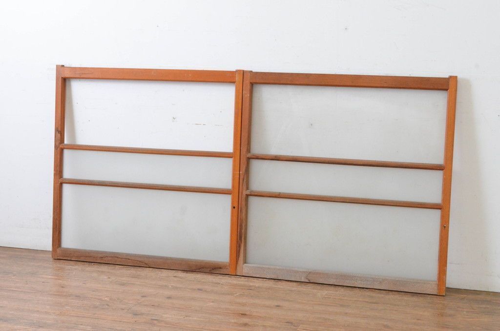 現状販売 ガラス窓2枚セット アンティーク建具 引き戸 ガラス戸 4~7営業日前後で発送 修理加工希望の方3ヶ月程で発送 R-064993