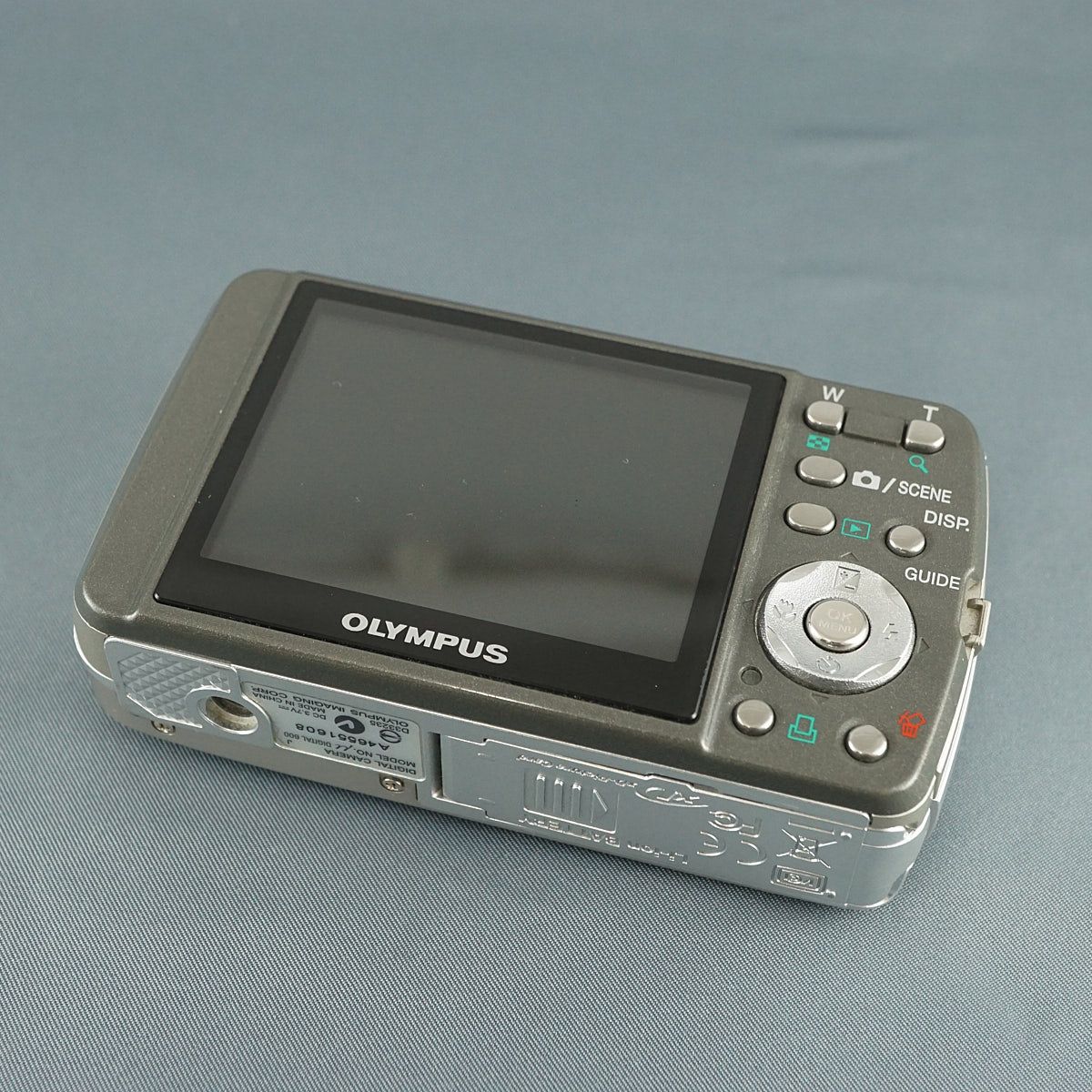 OLYMPUS μ DIGITAL 600 デジタルカメラ USED品 本体+バッテリー ミュー 