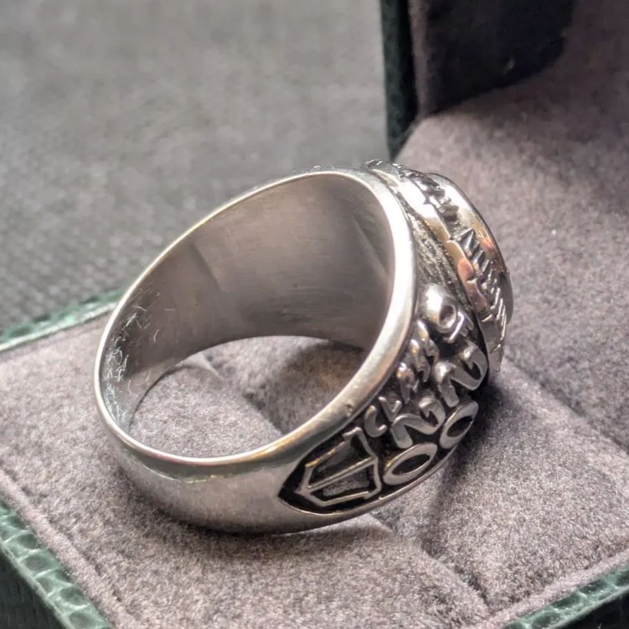 キーストーン社