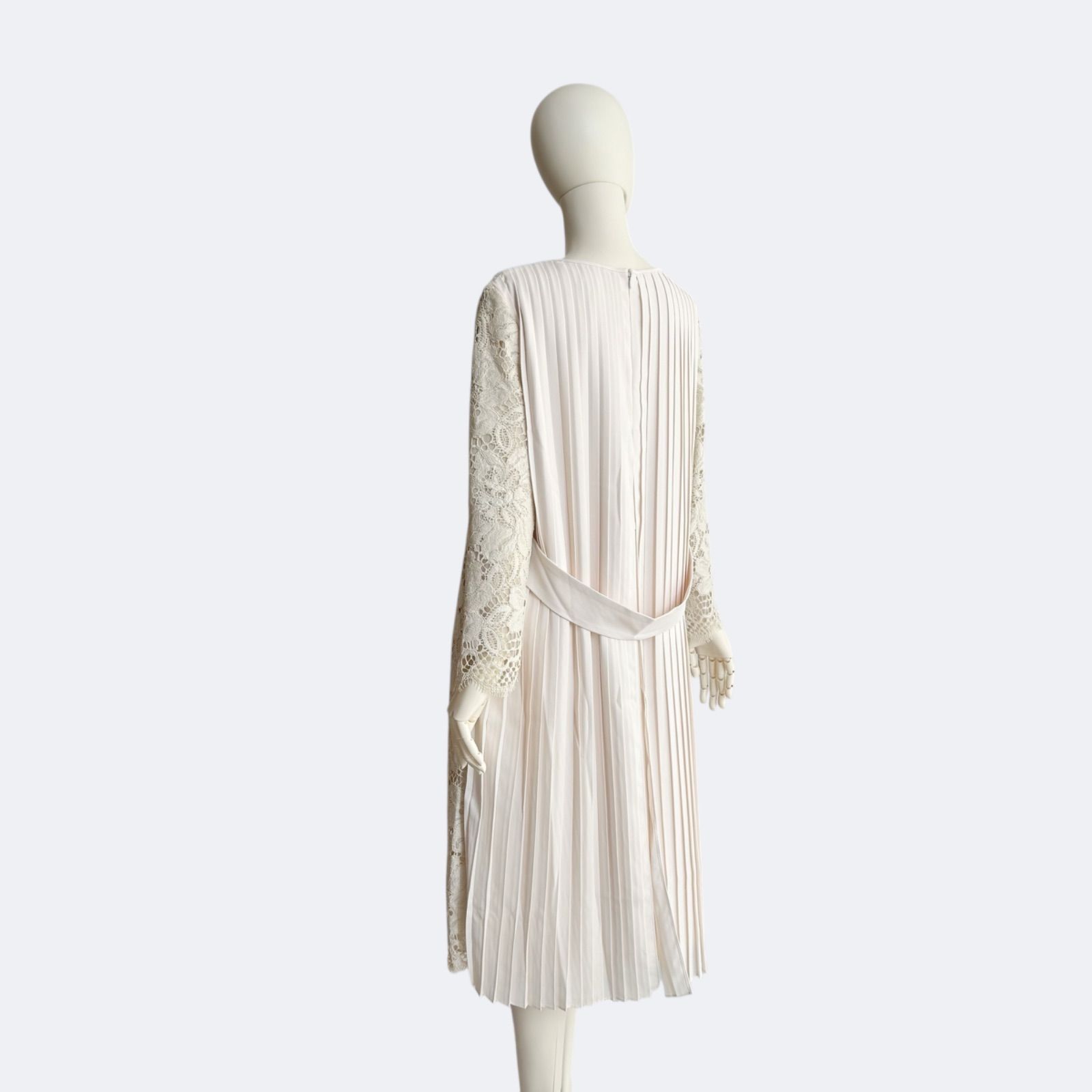 上品 フォーマル