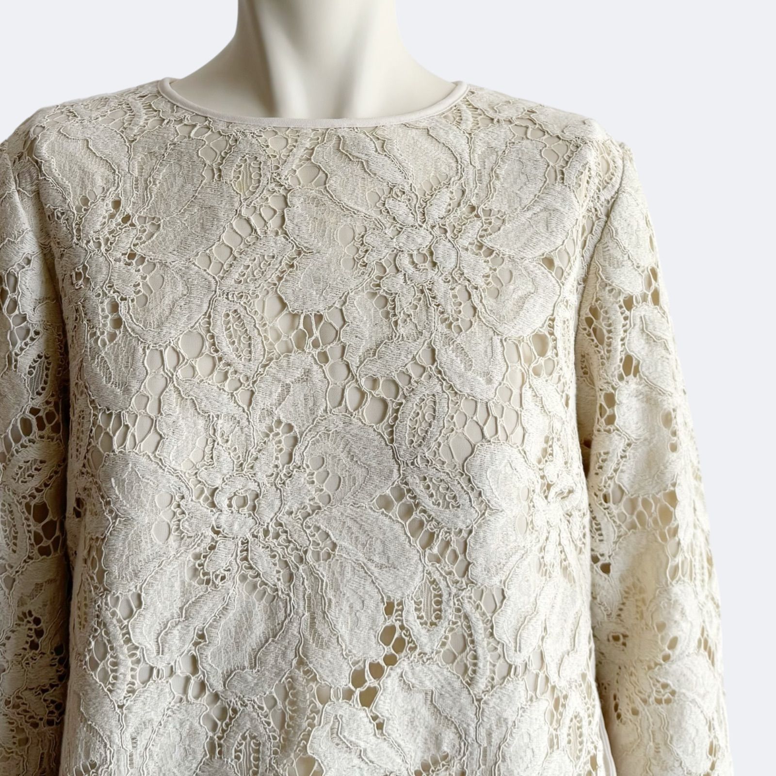 アドーア 総レースワンピース