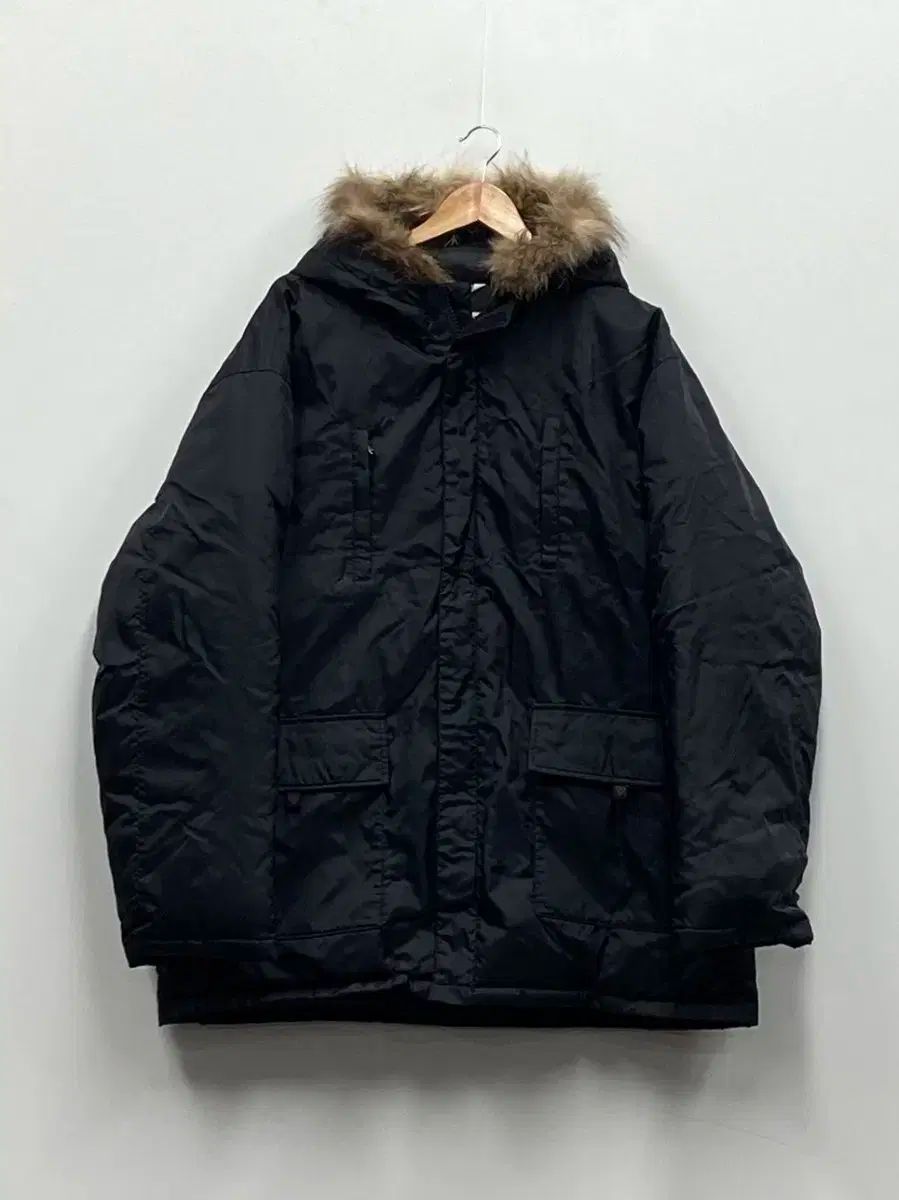 GUESS フード ダウン GUESS ゲス ☆カーキグリーン系ウエスト絞紐内蔵 
