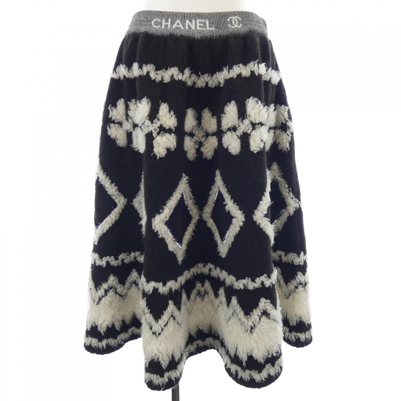 シャネル CHANEL 19 K スカート