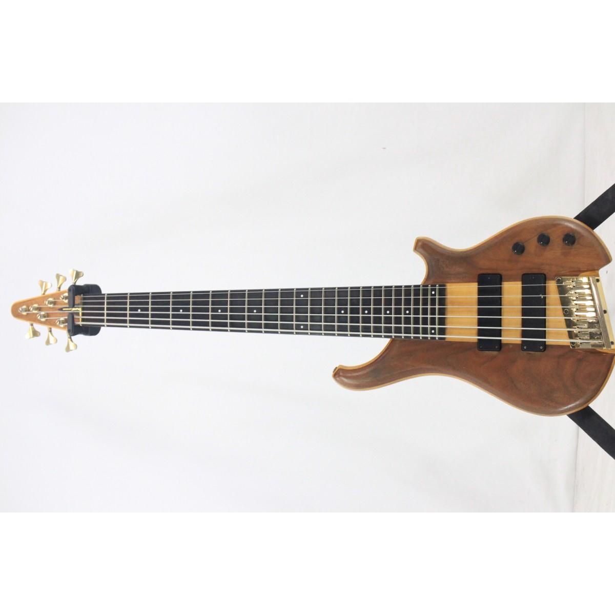 ＴＵＮＥ ＳＯＭＮＵＳ ＺＩ ＩＩＩ ６