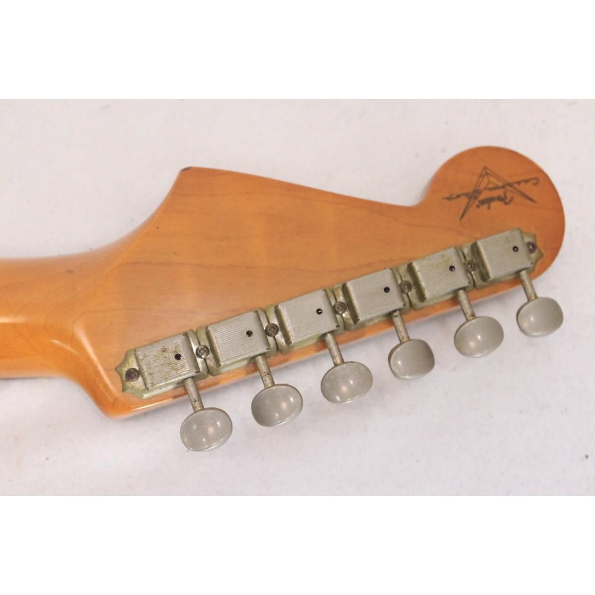 ＦＥＮＤＥＲ ＣＵＳＴＯＭ ＳＨＯＰ １９６０ ＳＴＲＡＴＯＣＡＳＴＥＲ ＮＯＳ WWW_TRAVELLANDINDIA_COM