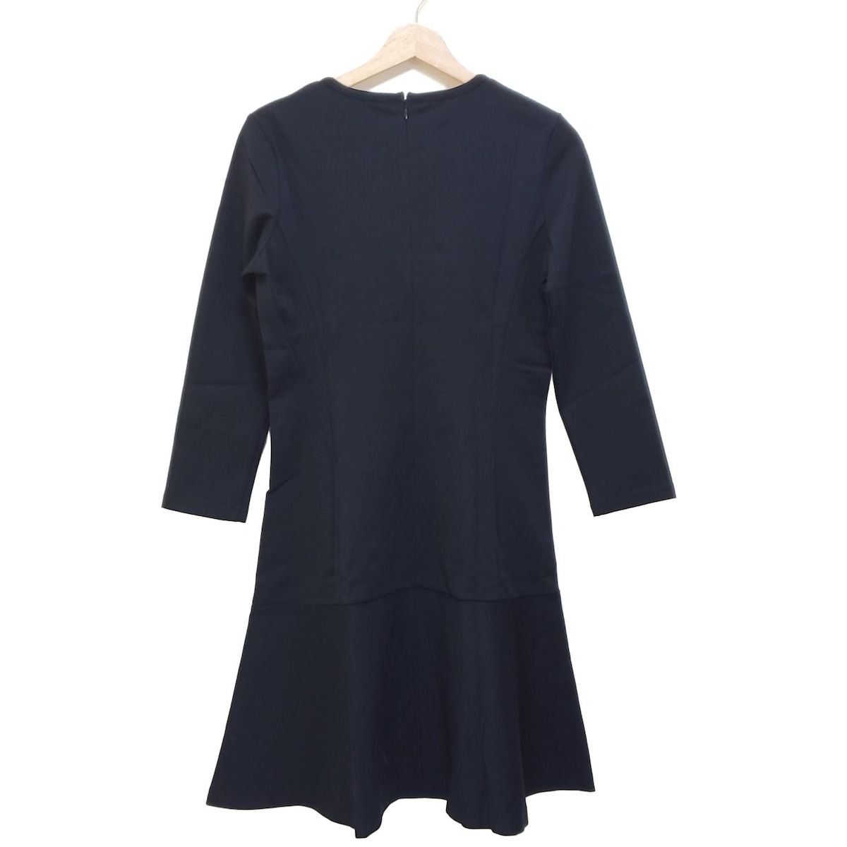 theory luxe セオリーリュクス ワンピース サイズ40 M レディース - 黒 クルーネック 長袖 ひざ丈