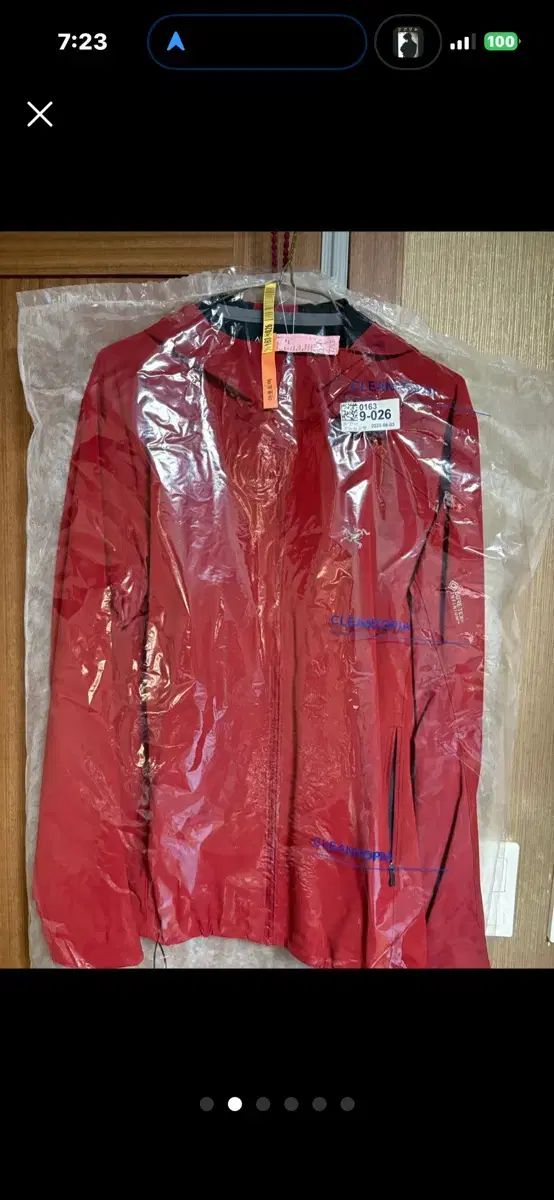 アークテリクス トリノ SL フーディー メンズ バーガンディ