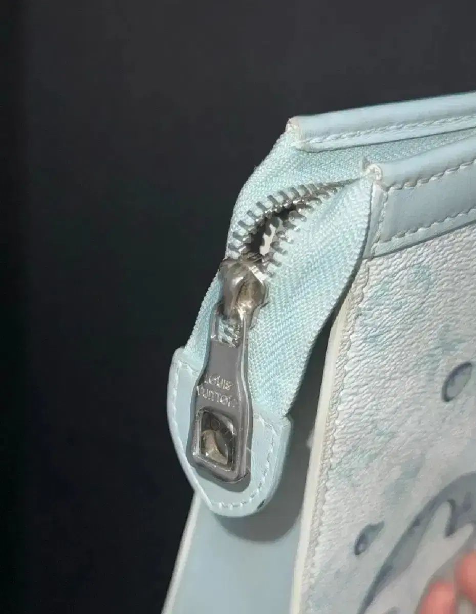 クラッチバッグ