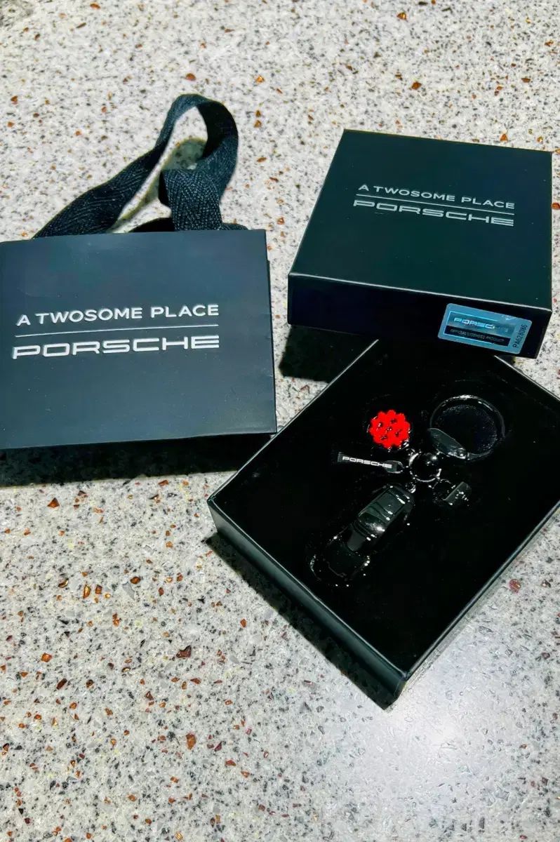 モデル ポルシェ キーリング キーチェーン お買い物バッグ Twosome ツーサムプレイス コラボ