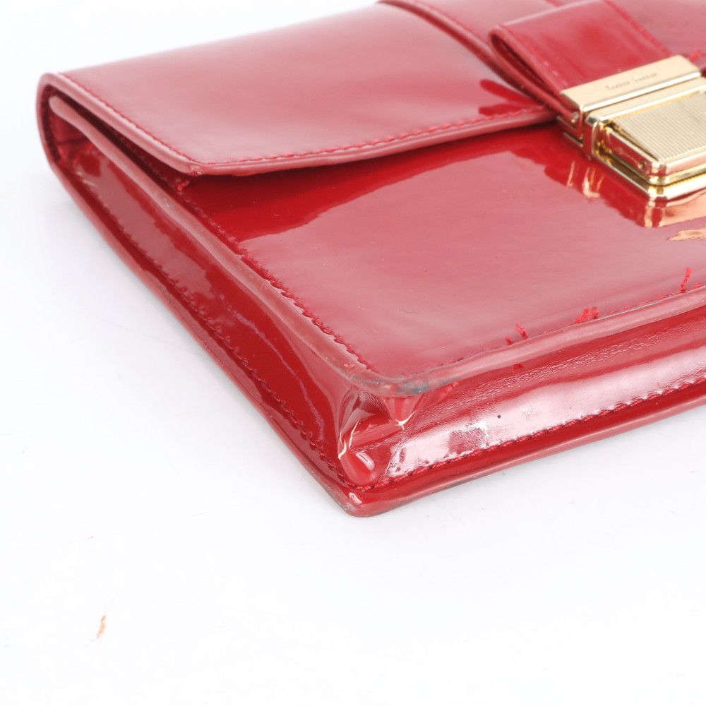 ✈美品　ミュウミュウ　クロコ エナメル レザー　クラッチ バッグ　ポーチ　レッド ✈美品 ミュウミュウ クロコ エナメル レザー クラッチ バッグ ポーチ