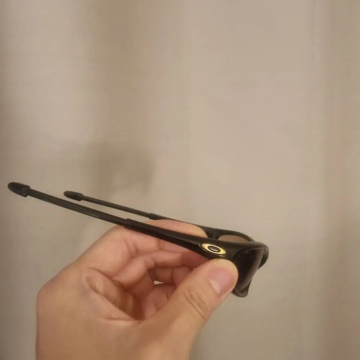 オークリー トゥエンティ ブラックゴールド パープルレンズ